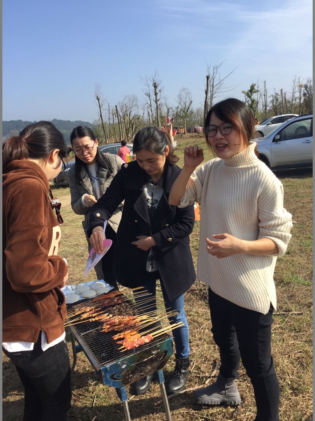 黃山眾逸-拓展團建燒烤活動